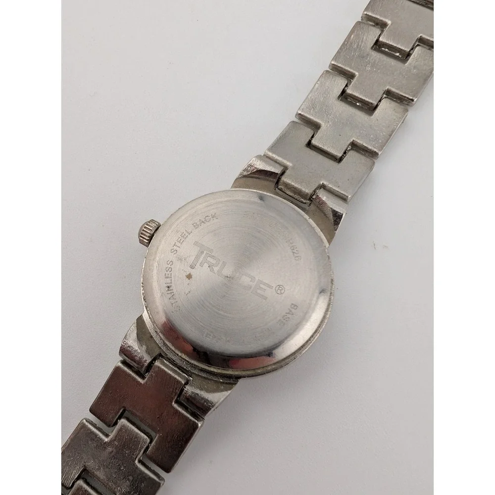 Truce Watch Women White Dial Silver 7.25